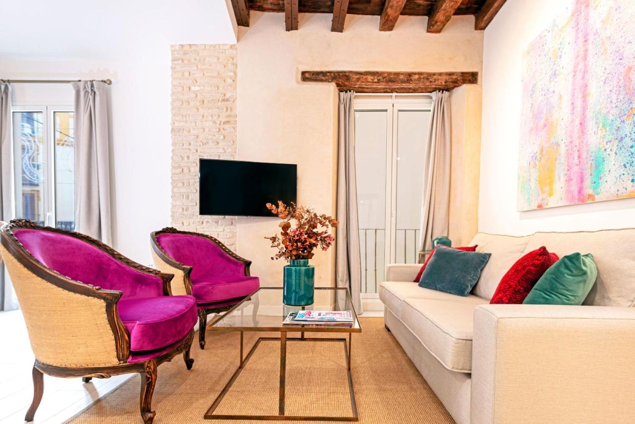 Genteel Home Feria Seville Exterior photo