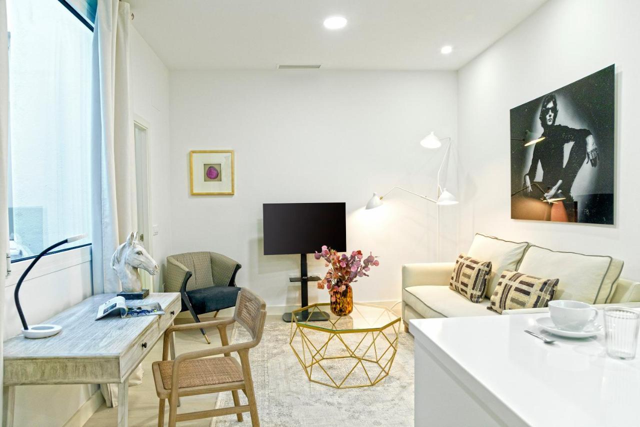 Genteel Home Feria Seville Exterior photo